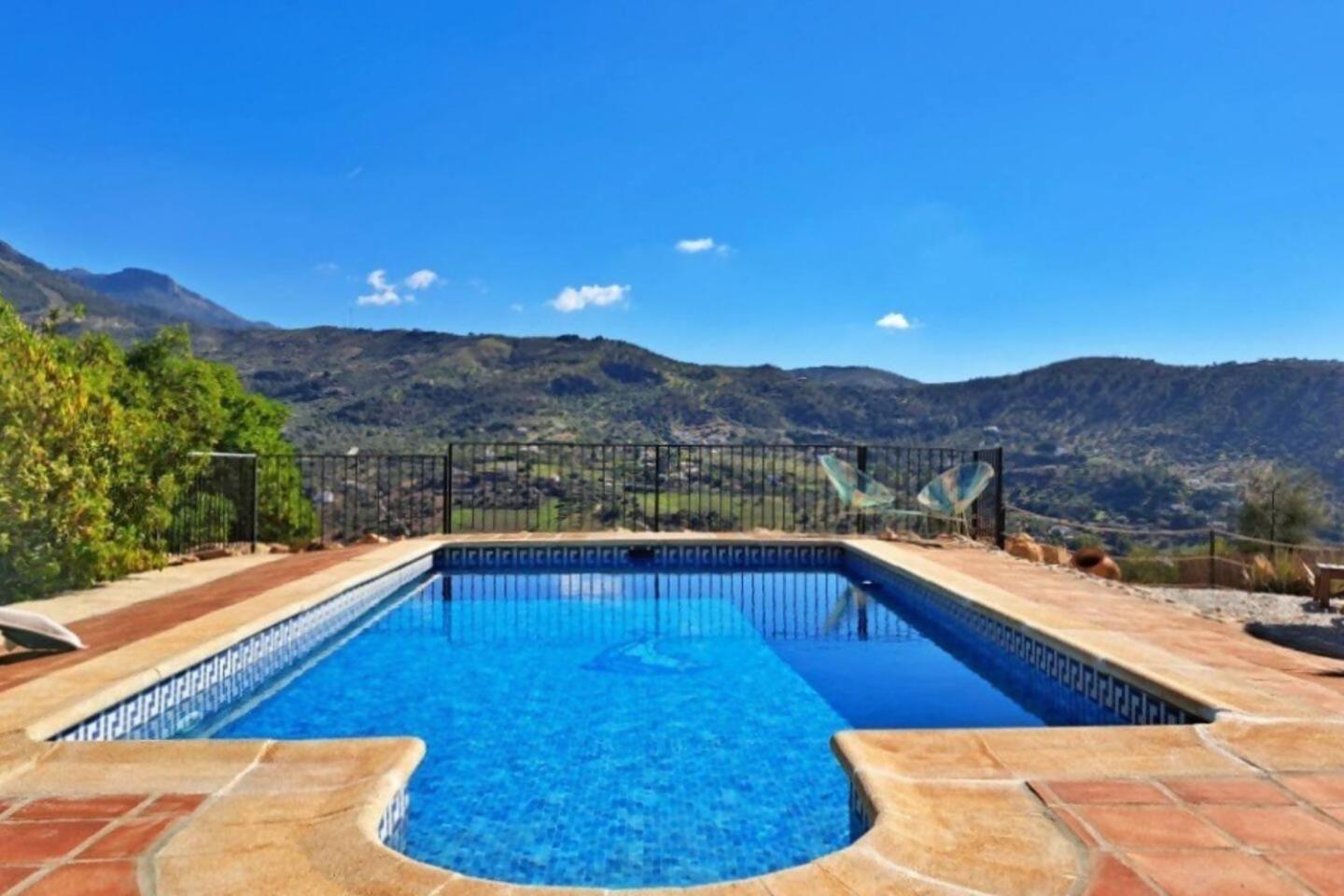 La Perla Andaluza Villa Alcaucin Luaran gambar
